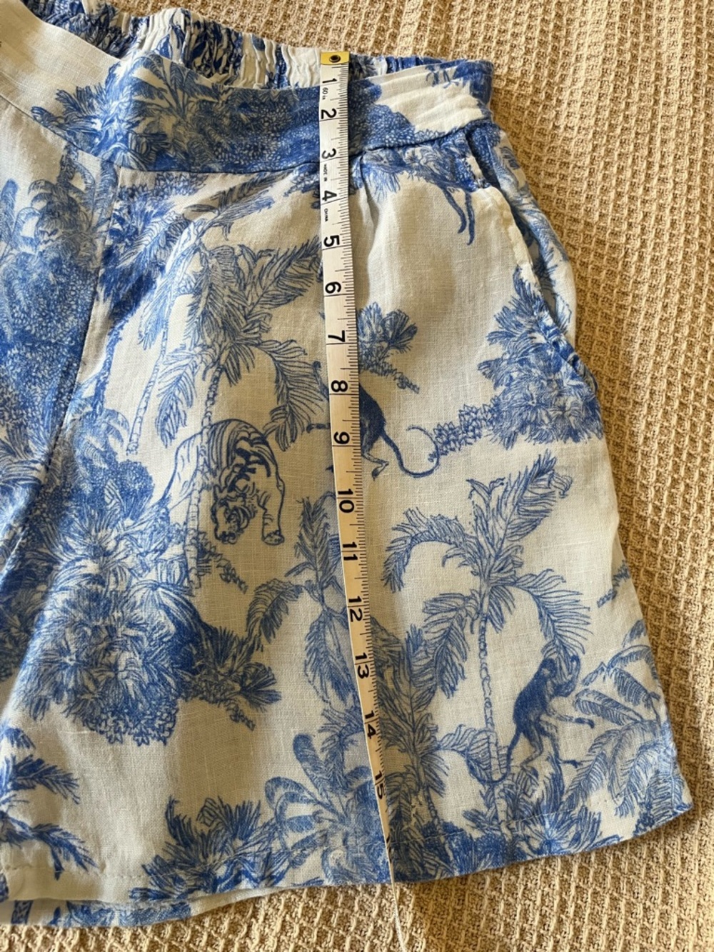 Italian Linen High-Waist Shorts in Blue Toile. Elastic Waist 15” /length 16 1/2 - Picture 3 of 8